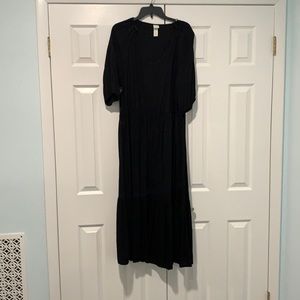 H&M size medium black maxi dress